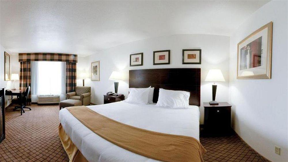 Holiday Inn Express Childress By Ihg Εξωτερικό φωτογραφία