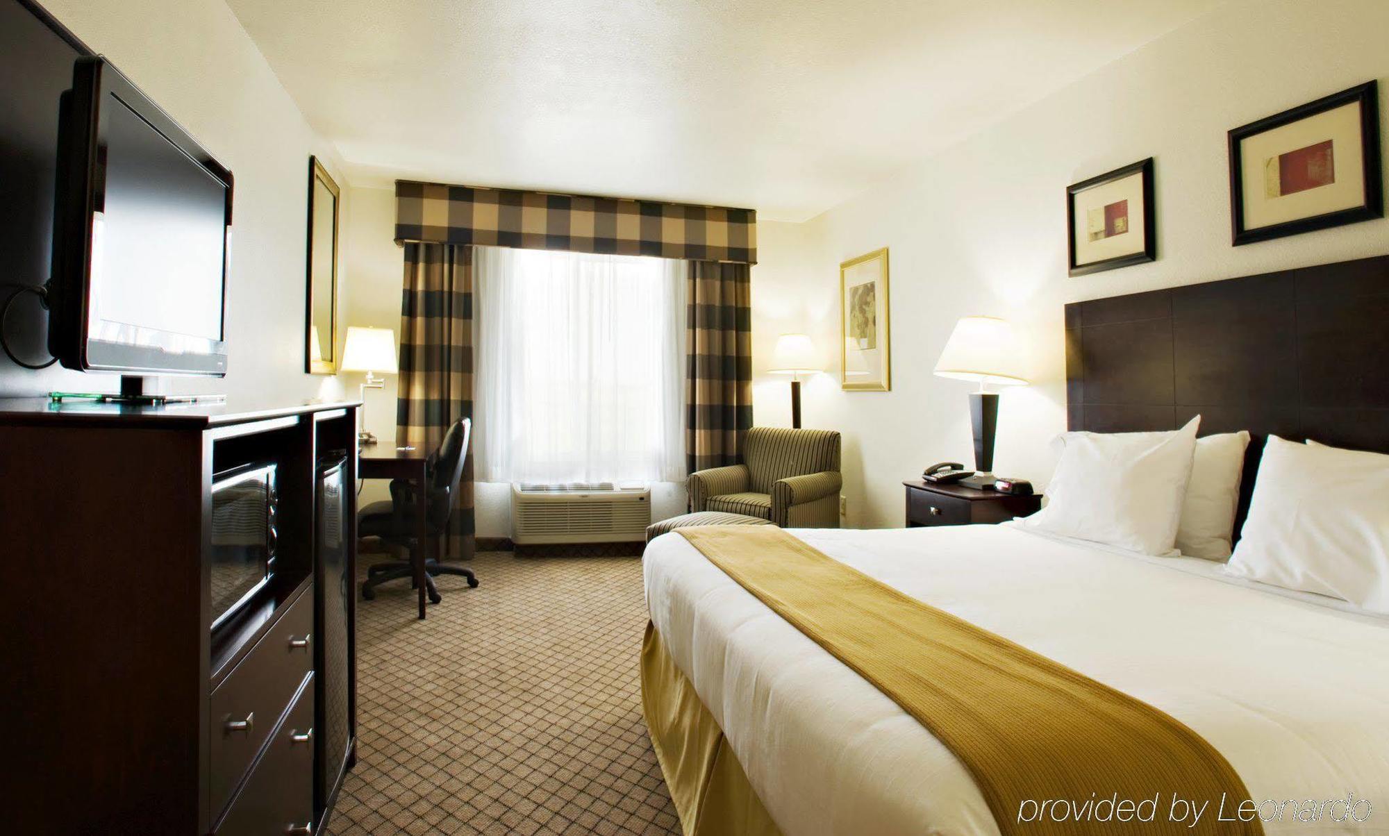 Holiday Inn Express Childress By Ihg Εξωτερικό φωτογραφία