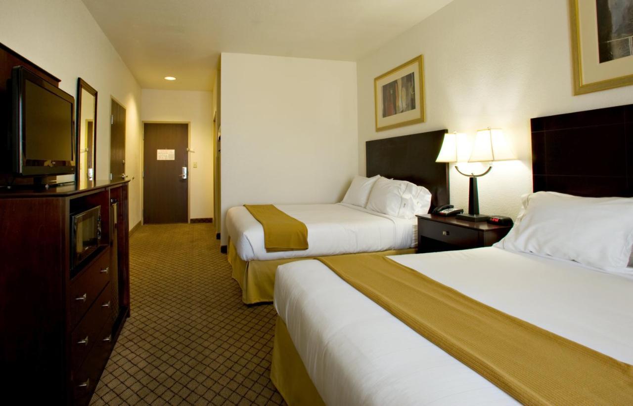 Holiday Inn Express Childress By Ihg Εξωτερικό φωτογραφία